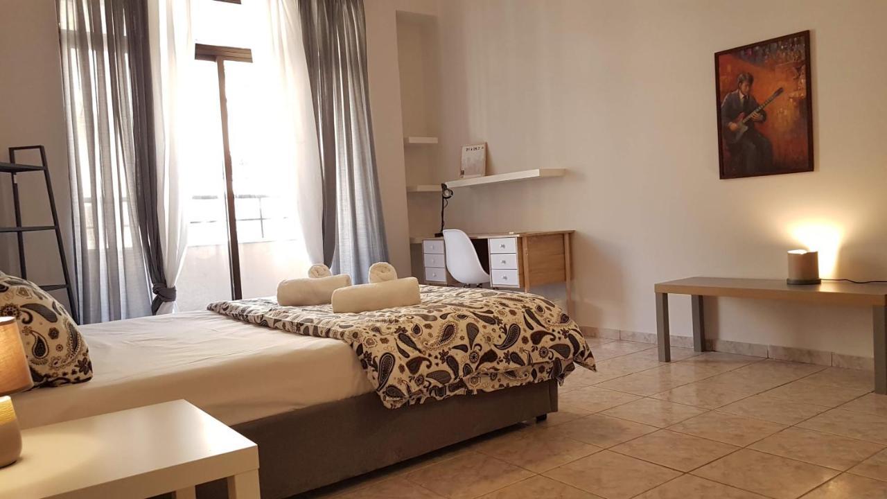 Palette Apartment Champagne - Athens Center, 6 Bd, 3 Bath Εξωτερικό φωτογραφία