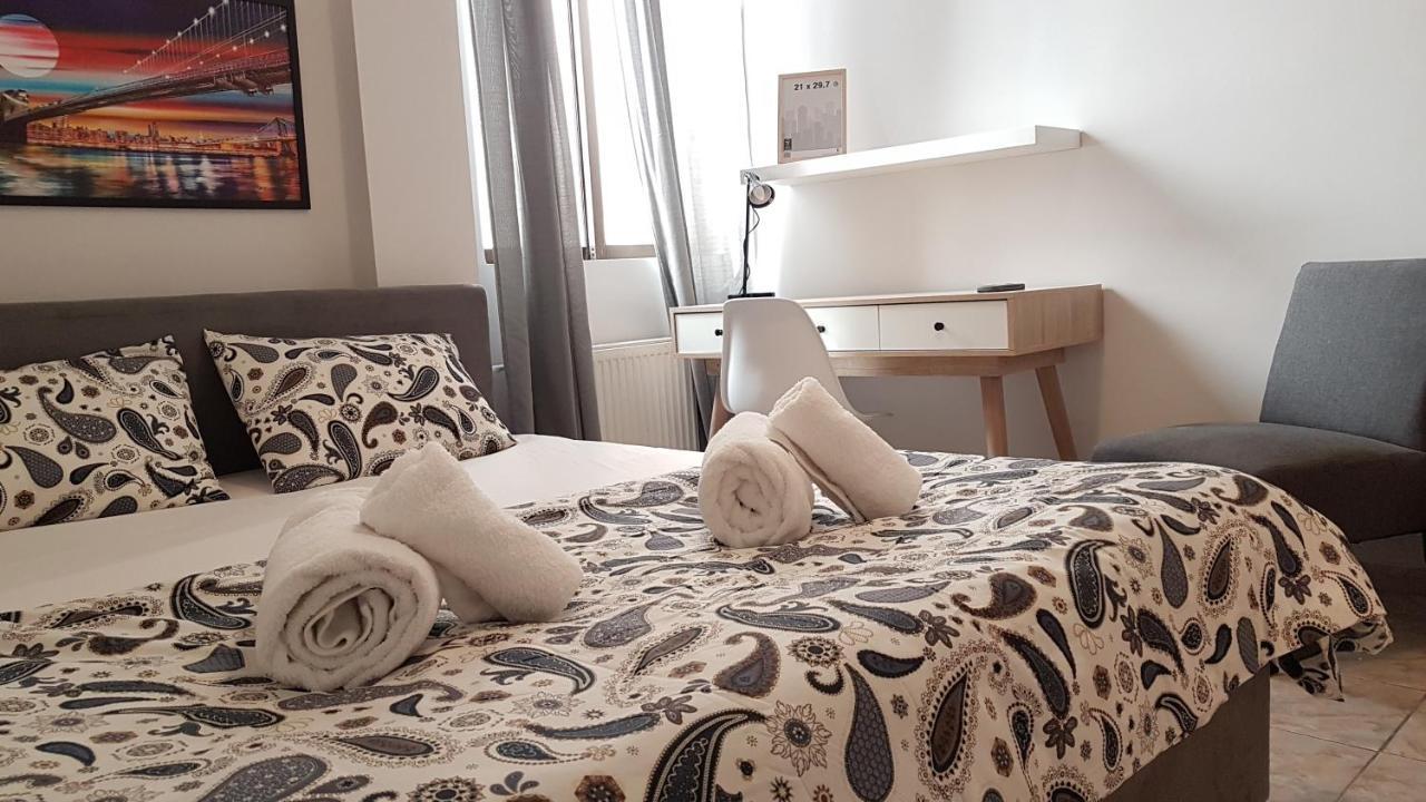 Palette Apartment Champagne - Athens Center, 6 Bd, 3 Bath Εξωτερικό φωτογραφία