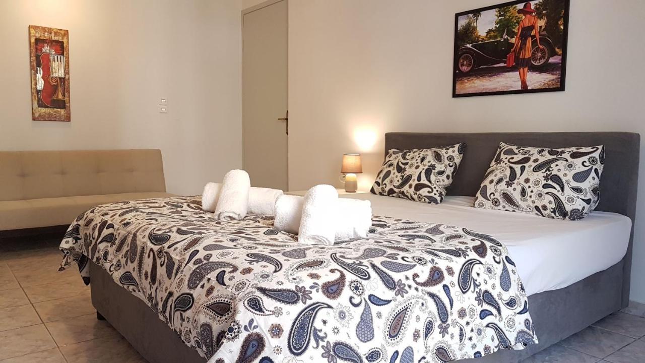 Palette Apartment Champagne - Athens Center, 6 Bd, 3 Bath Εξωτερικό φωτογραφία